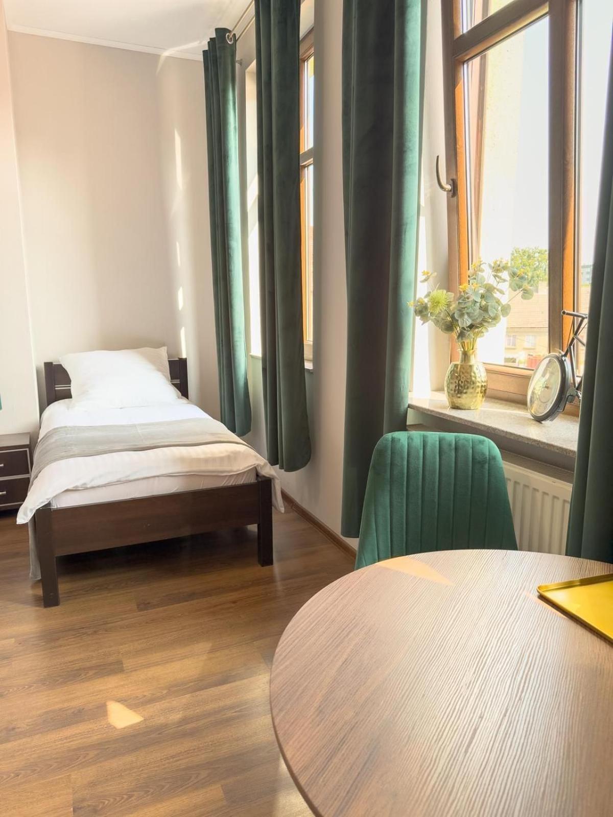 Kamienica Hotel Sulęcin Kültér fotó